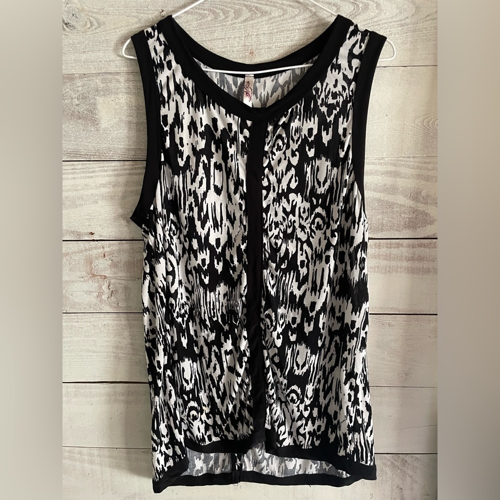 Women’s top.
